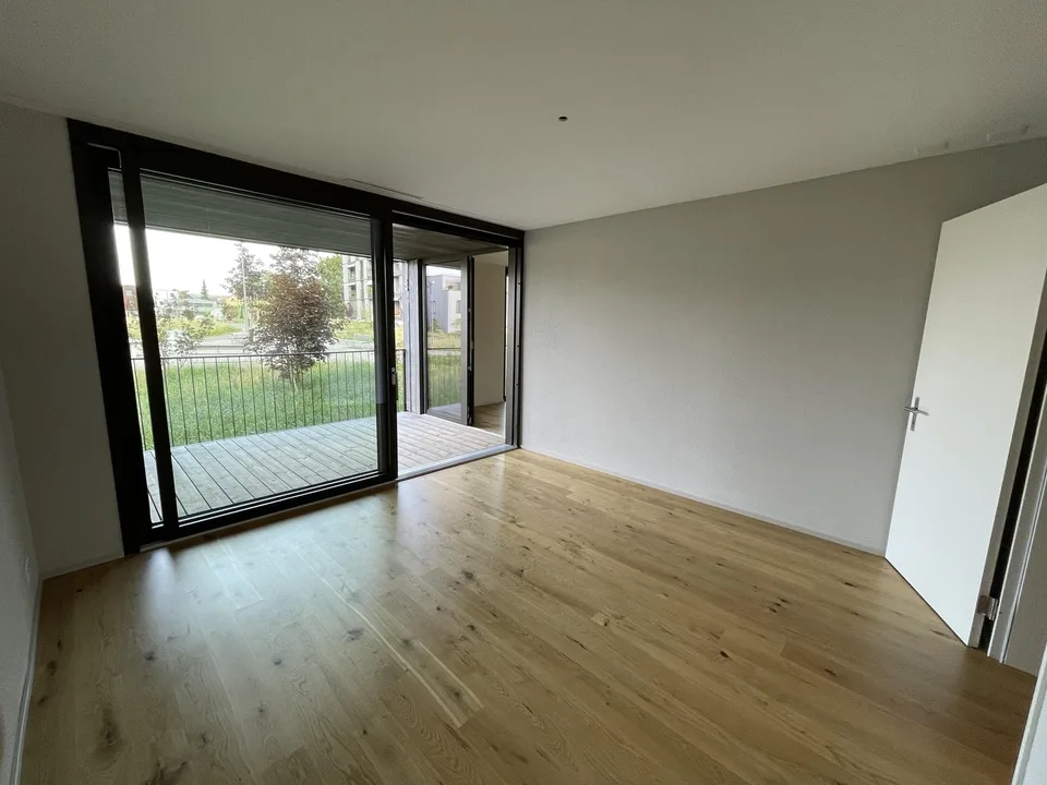Moderne 3.5 Zimmerwohnung mitten in einem Park über Zollikofen