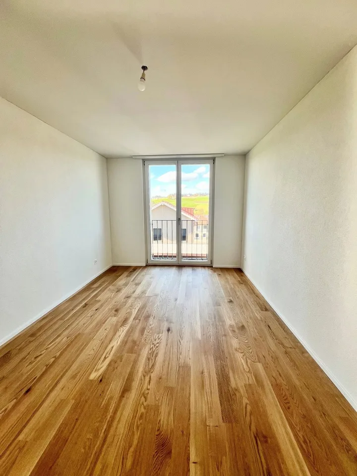 Prächtige 4.5 Zimmer Wohnung im 1. Stock