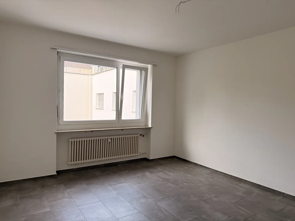 Appartement rénové de 2,5 pièces dans le quartier d'Iselin