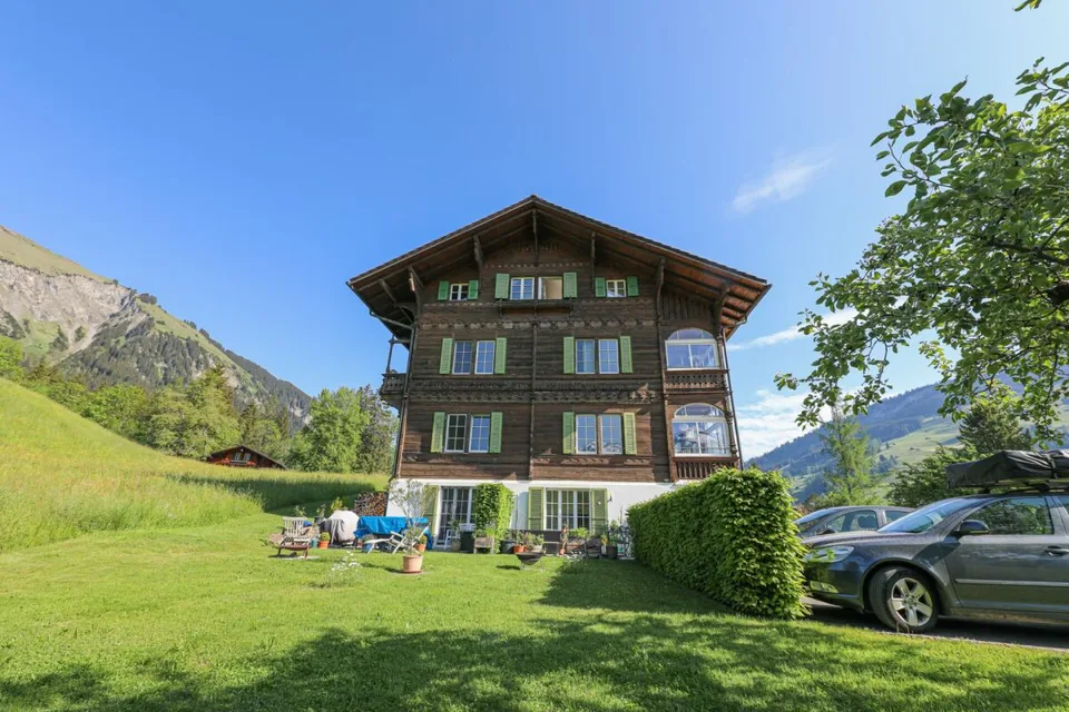 3.5 Zimmerwohnung im Hochparterre