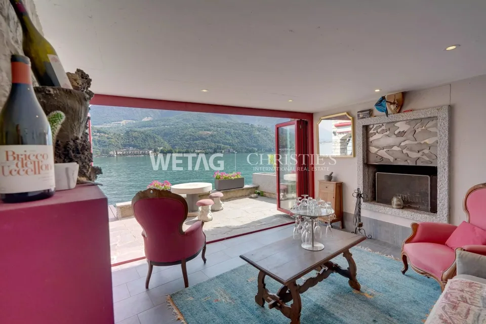 Direkt am See mit Bootsplatz: Charmante Villa in Riva San Vitale zum Verkauf ? Zweitwohnsitz möglich