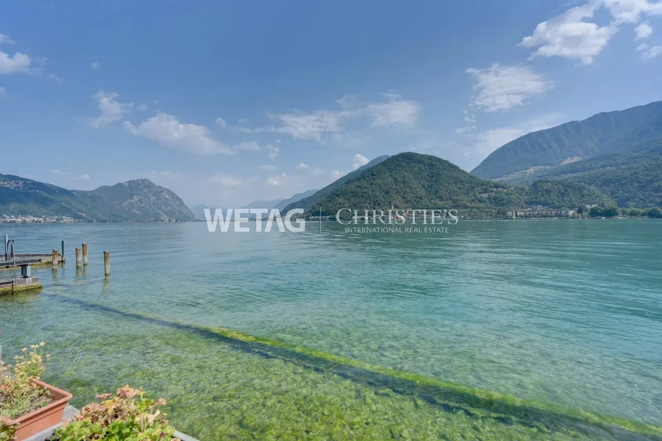 Direkt am See mit Bootsplatz: Charmante Villa in Riva San Vitale zum Verkauf ? Zweitwohnsitz möglich