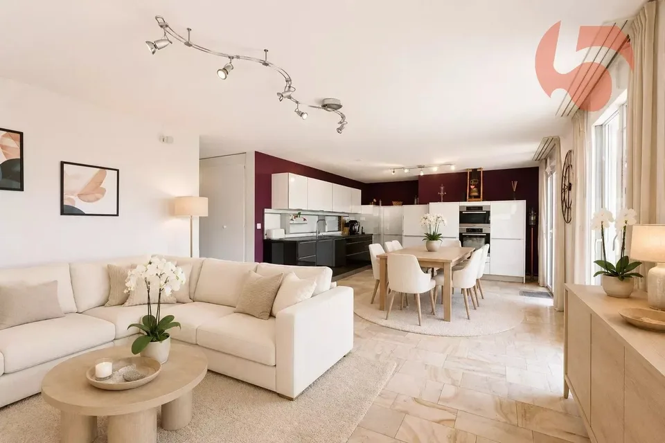 Bel appartement traversant de 4,5 pièces