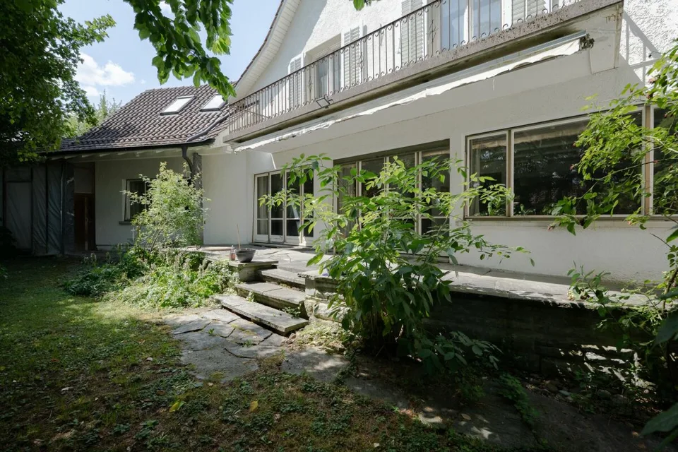 Historische Landhausvilla in ruhiger Lage