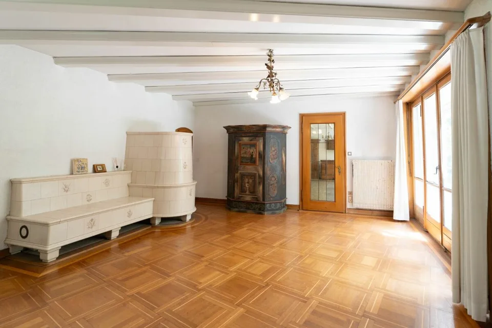 Historische Landhausvilla in ruhiger Lage