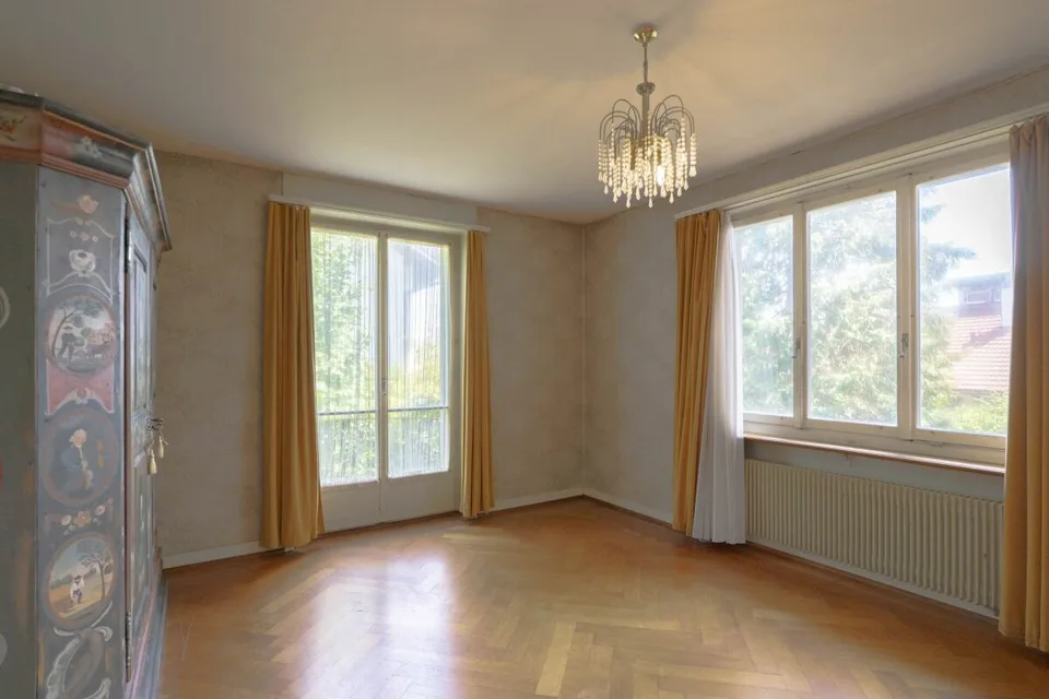 Historische Landhausvilla in ruhiger Lage
