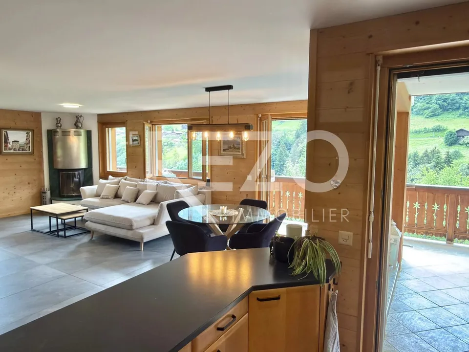 Wohnung mit 4,5 Zimmern, großem Balkon und Panoramablick. Troistorrents, VS