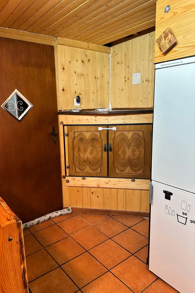 Maison de noyau 3,5 avec jardin et veranda extérieure