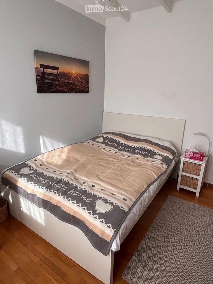 Schlafzimmer mit 140x200 Bett auf dem Land