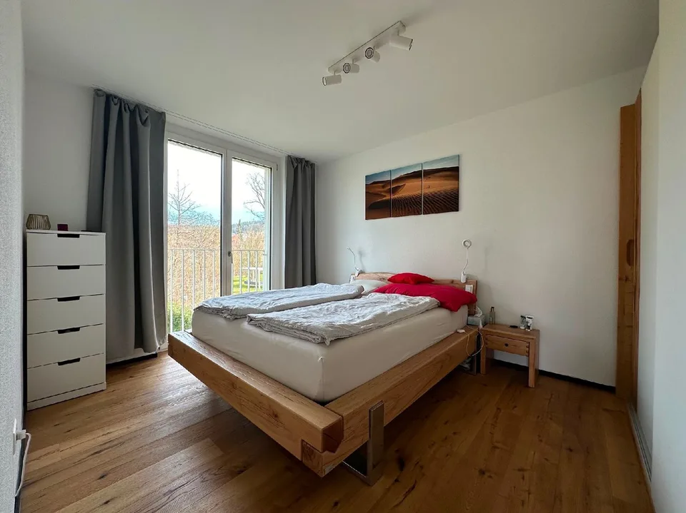 From 20.9./1.10./15.10. - Top 95m2 attic apartment with 65m2 roof garden