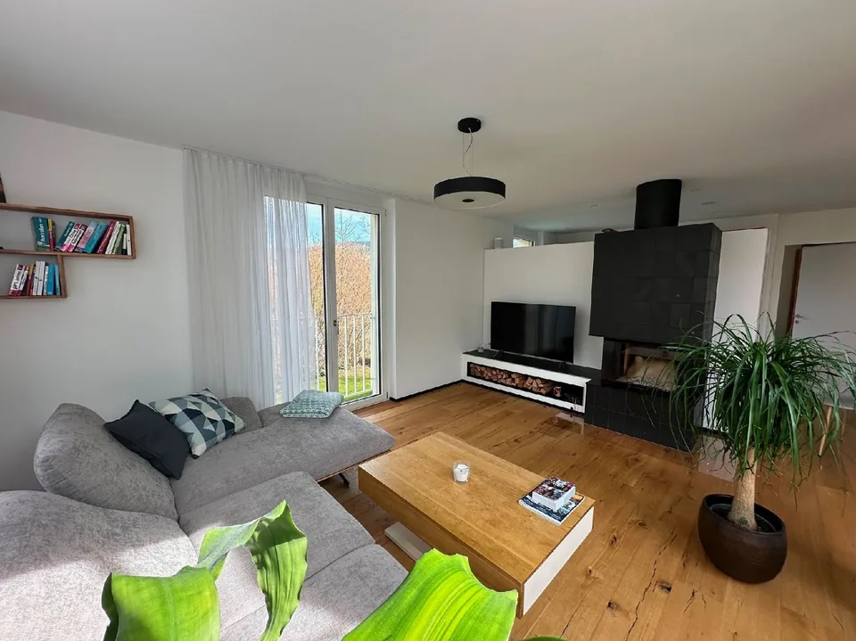 From 20.9./1.10./15.10. - Top 95m2 attic apartment with 65m2 roof garden