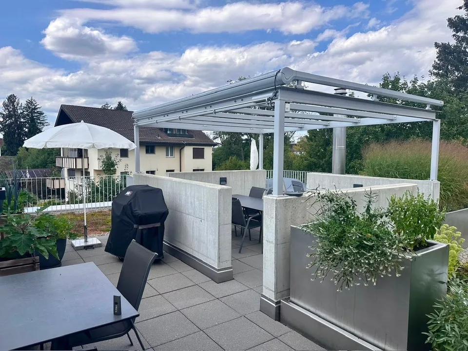From 20.9./1.10./15.10. - Top 95m2 attic apartment with 65m2 roof garden