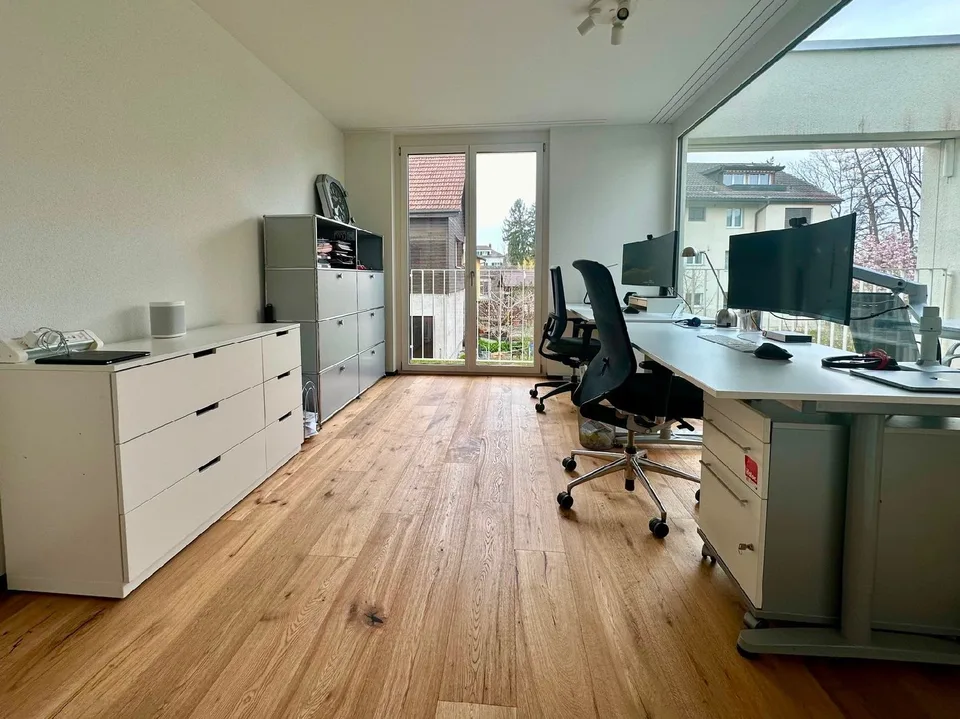 From 20.9./1.10./15.10. - Top 95m2 attic apartment with 65m2 roof garden