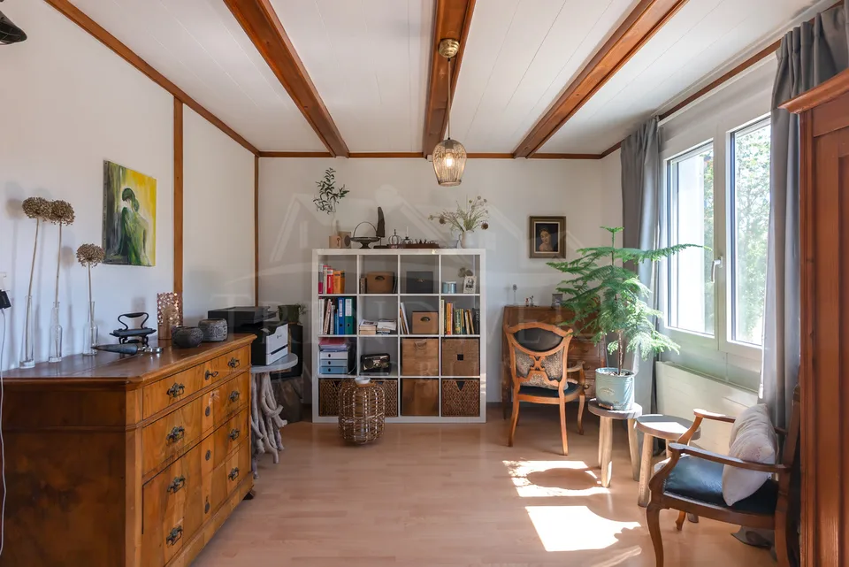 Einfamilienhaus mit Gartenbijou am Dorfrand von Lützelflüh