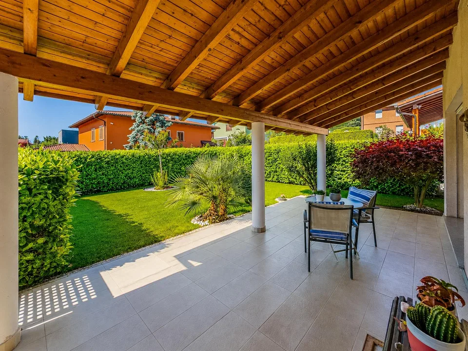 Einfamilienhaus mit Garten in Stabio