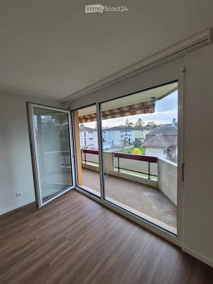 + charges 160.00 + garage sous-terrain 95.00