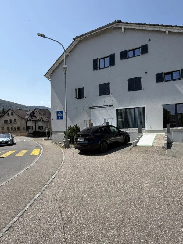 Prächtiges Einzelbüro im Zentrum von Courrendlin