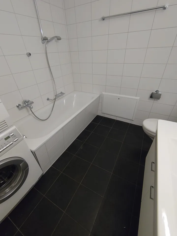 Grosszügiges und modernes Loft im ruhigen Herbligen