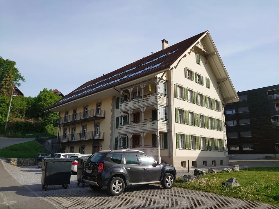 Grosszügiges und modernes Loft im ruhigen Herbligen