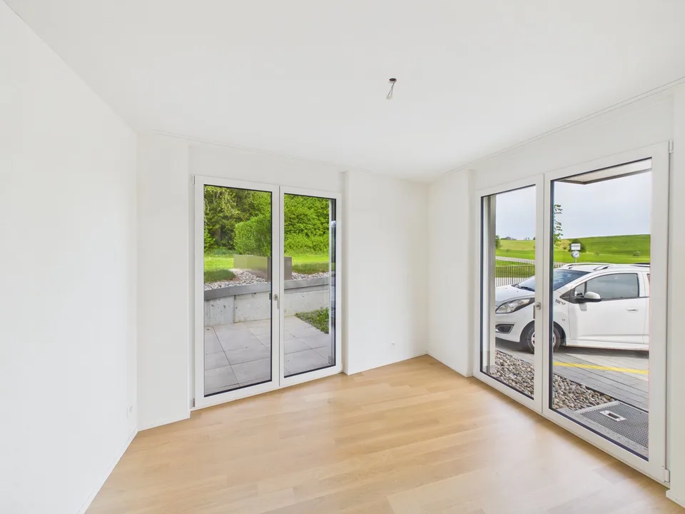 Moderne 2.5-Zimmerwohnung mit 14m2 Balkon