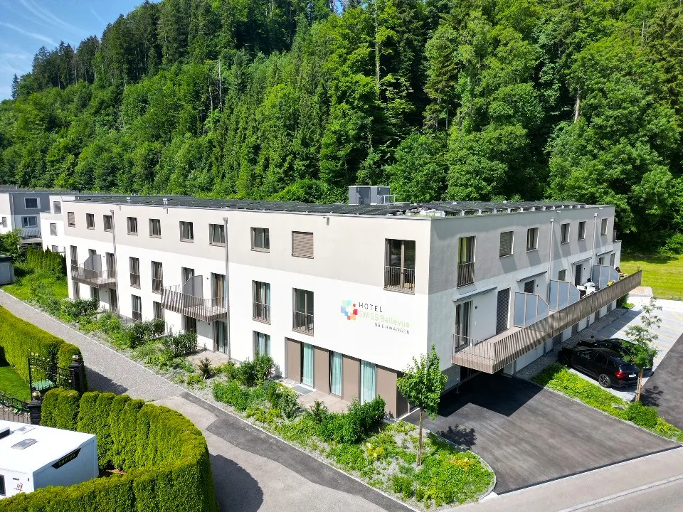 Moderne 2.5-Zimmerwohnung mit 14m2 Balkon