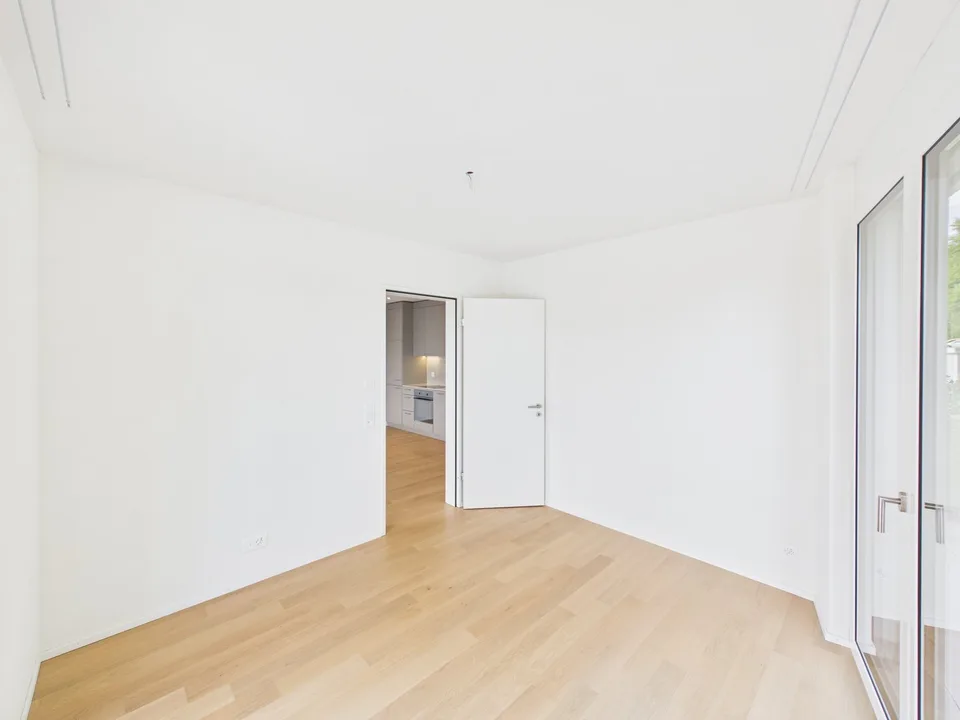 Moderne 2.5-Zimmerwohnung mit 14m2 Balkon