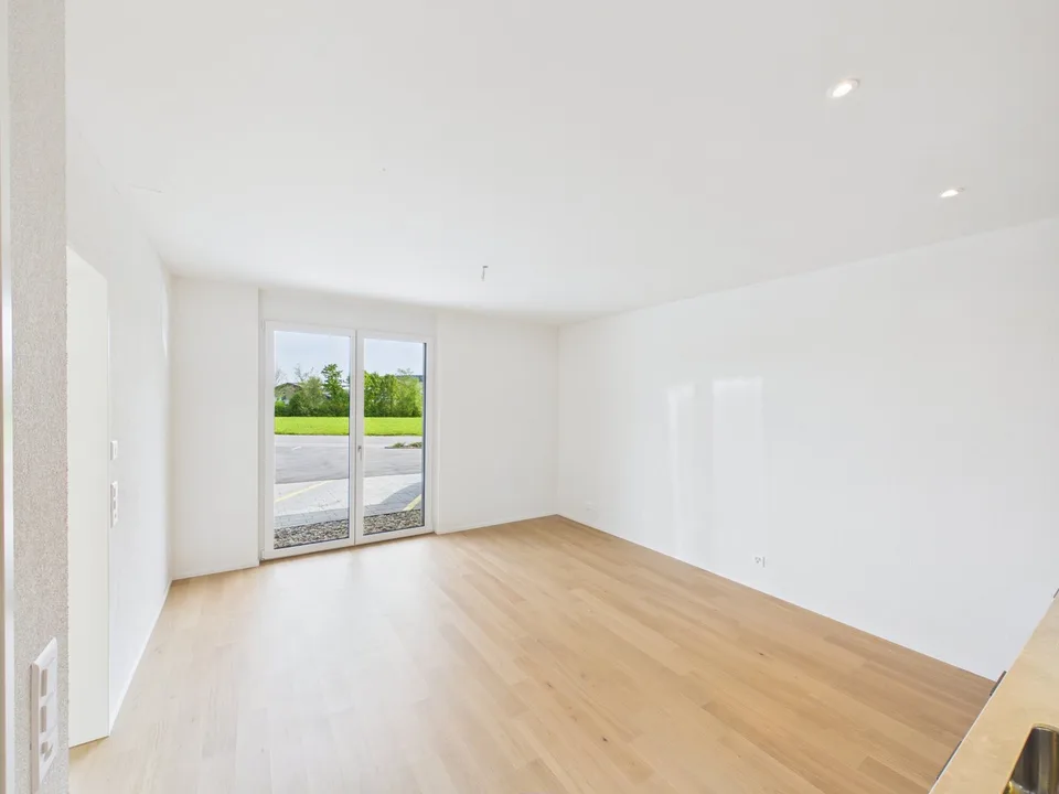 Moderne 2.5-Zimmerwohnung mit 14m2 Balkon