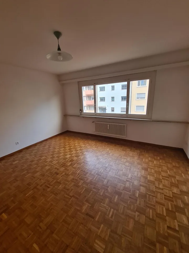 Practical 1-bedroom apartment in the Iselin quarter