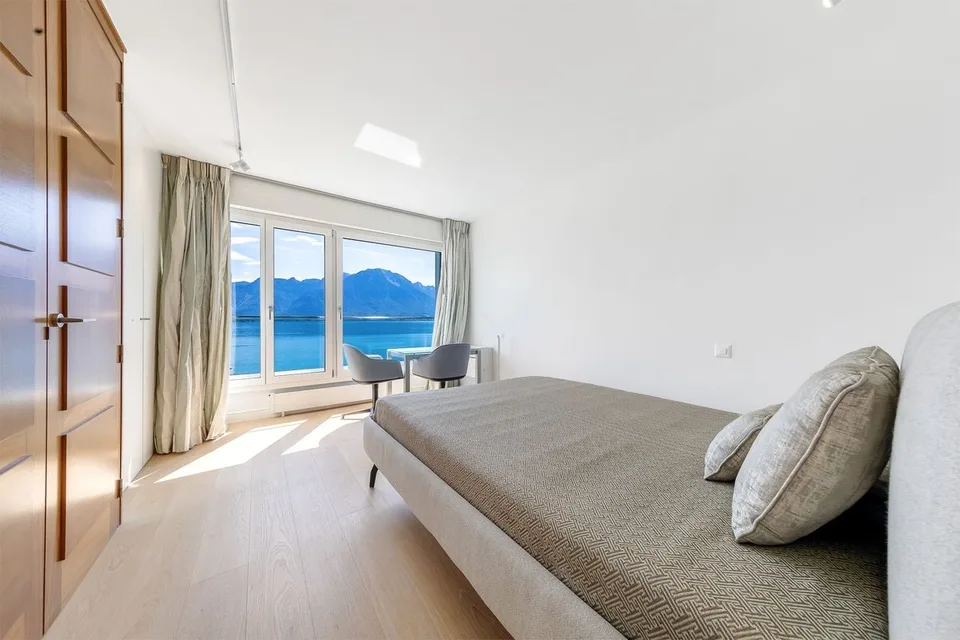 Luxueux Appartement en 1ère ligne de Lac à Territet - Exclusivité Rockwell Properties