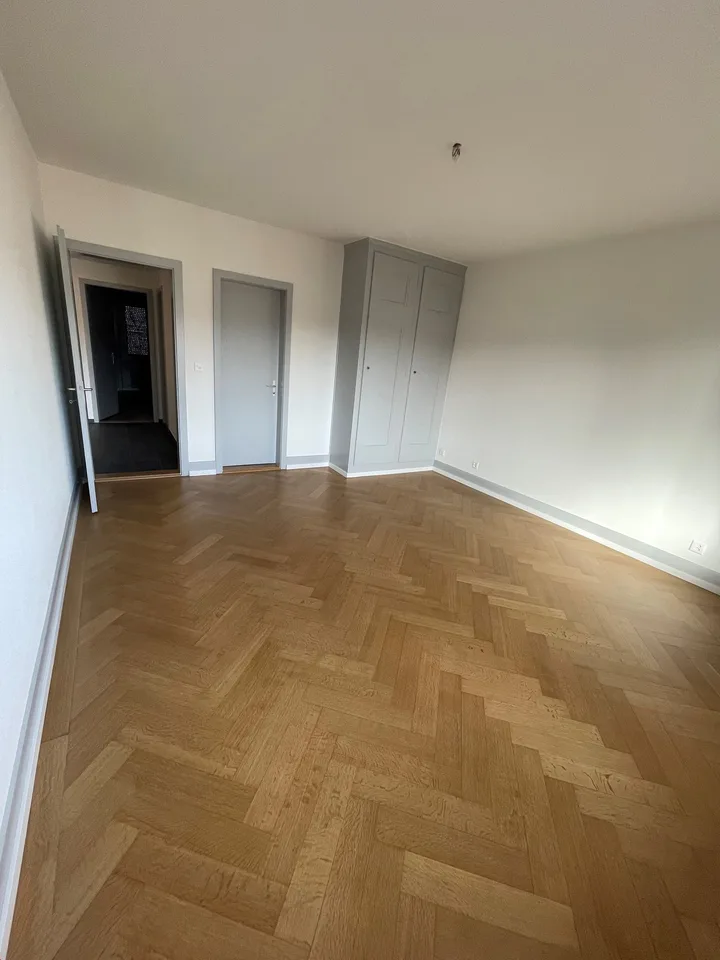 Grosszügige 3-Zimmerwohnung mit grosser Loggia nähe Insel zu vermieten