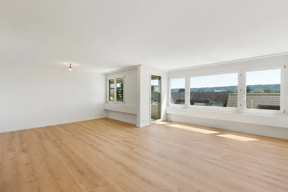 Appartamento di 4½ locali ristrutturato con ampio balcone