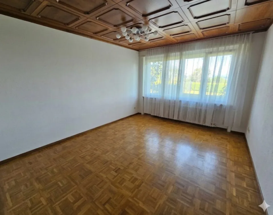 House 5.5 rooms - Corta - 45