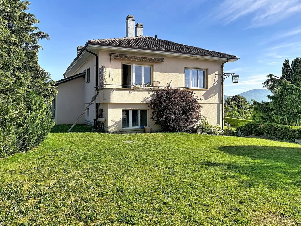 House 5.5 rooms - Corta - 45