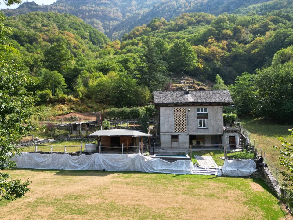 Spazio immerso nel verde - per lavoro, atelier e svago