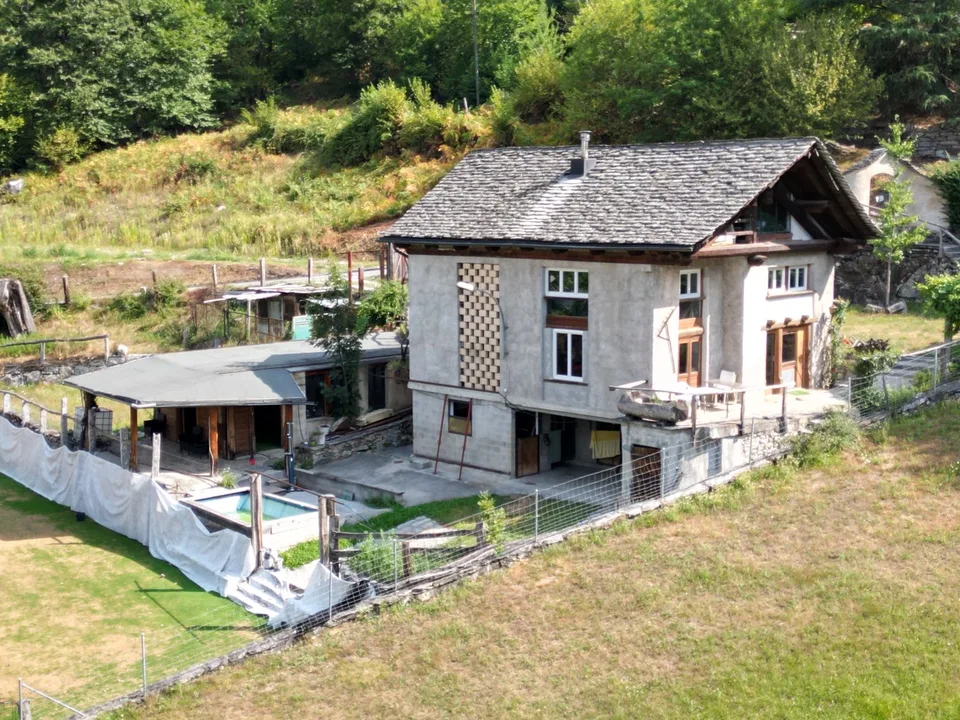 Spazio immerso nel verde - per lavoro, atelier e svago
