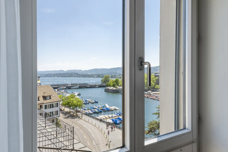 ZURICH, AS IT LIVES AND BREATHES - Rental spaces over 1080 m2