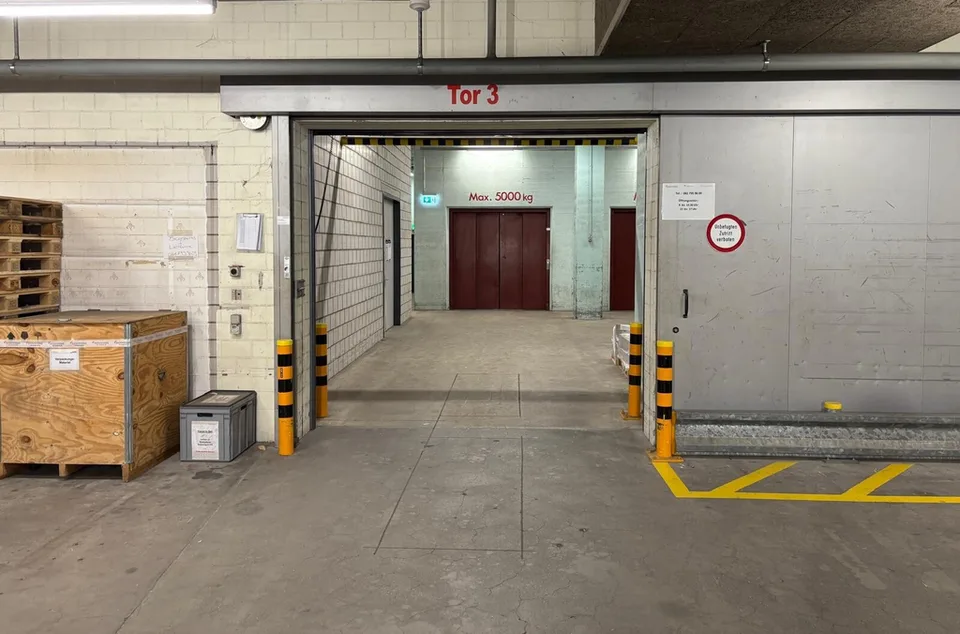 3000 m2 moderne Logistik- und Bürofläche