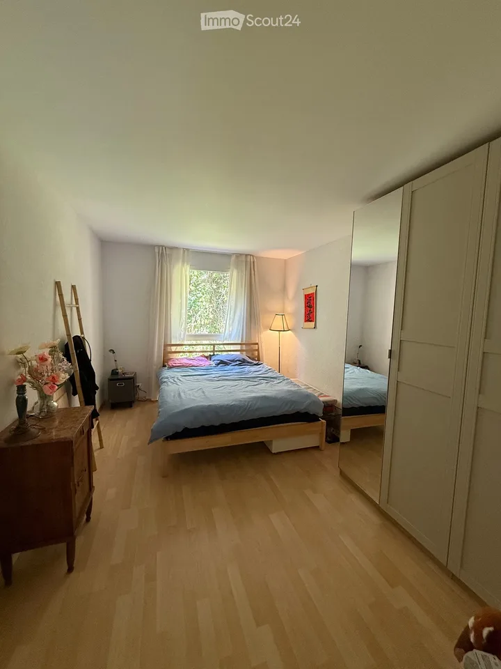 Apartment 3.5 rooms with parking space, Neuchâtel Fahys