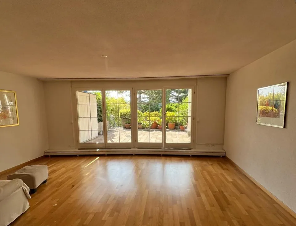 Charmante maisonette de 4,5 pièces à Egg (ZH)
