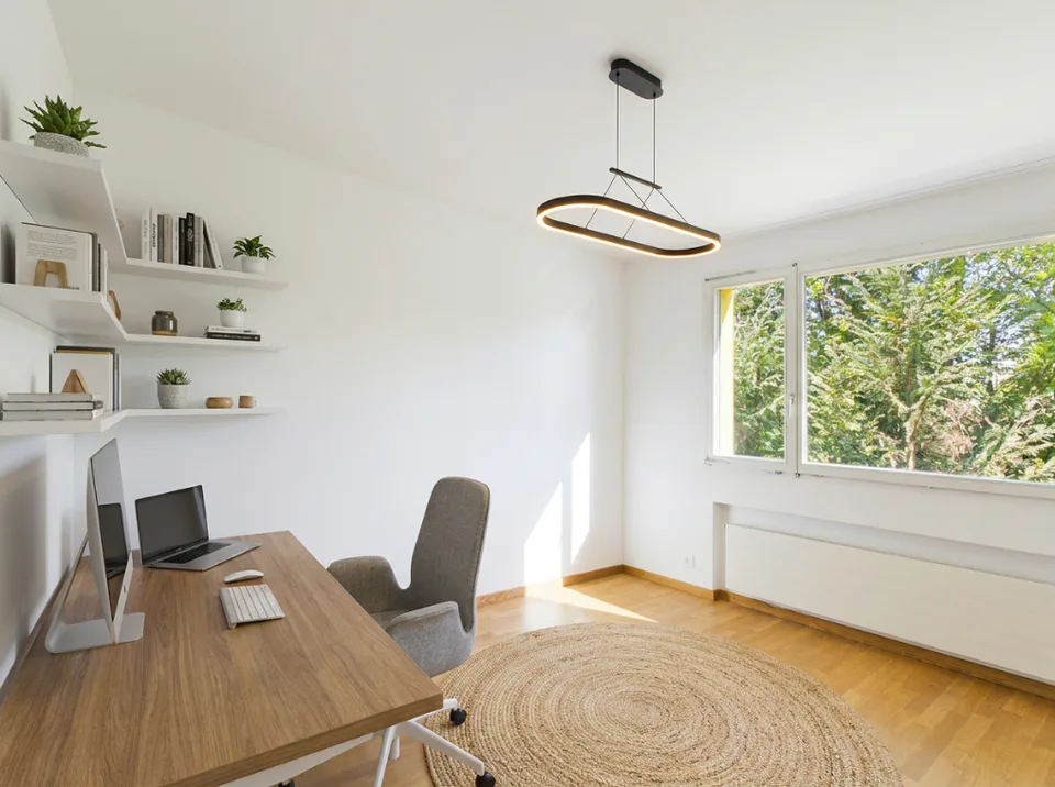 Bevorzugte Wohnlage in Riehen mit viel Grün - Grosszügige Raumaufteilung, zwei attraktive Terrassen und zeitloses Design