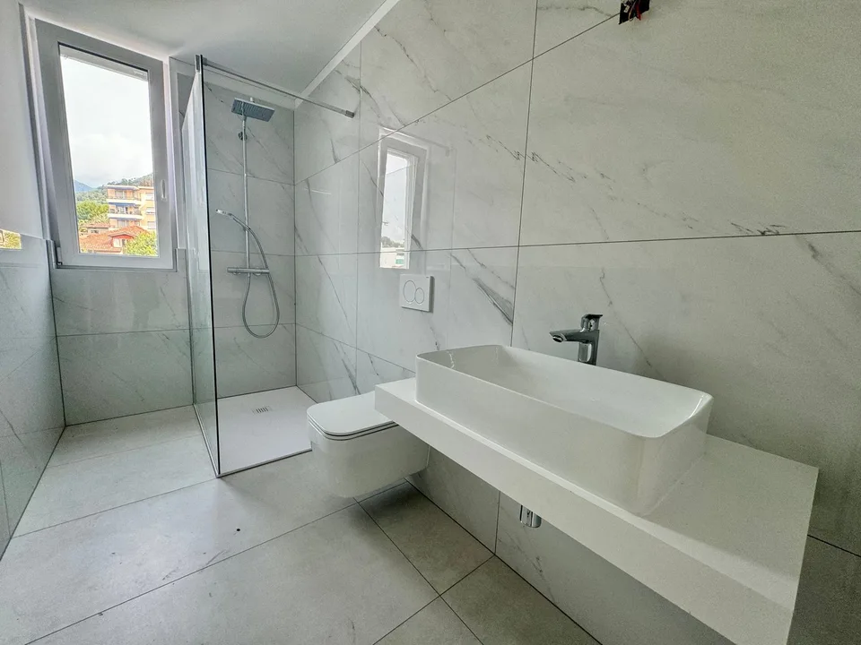 Appartement 4,5 Pièces Neuf à Vacallo