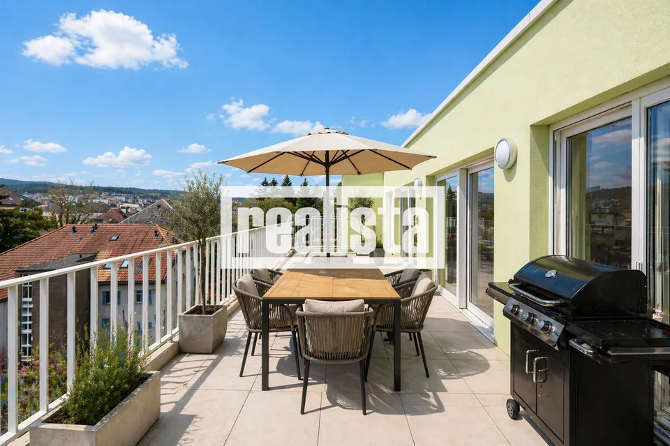 Penthouse mit 5,5 Zimmern, neu und hell