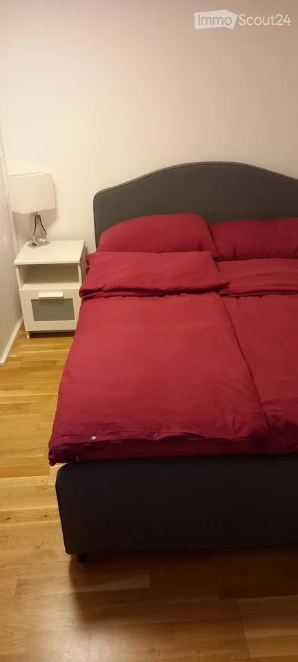Room in 3 room apartment