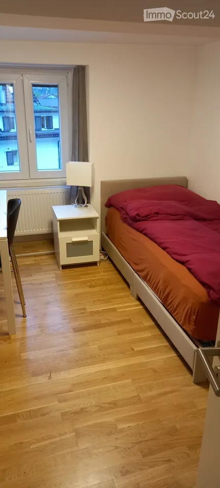 Room in 3 room apartment