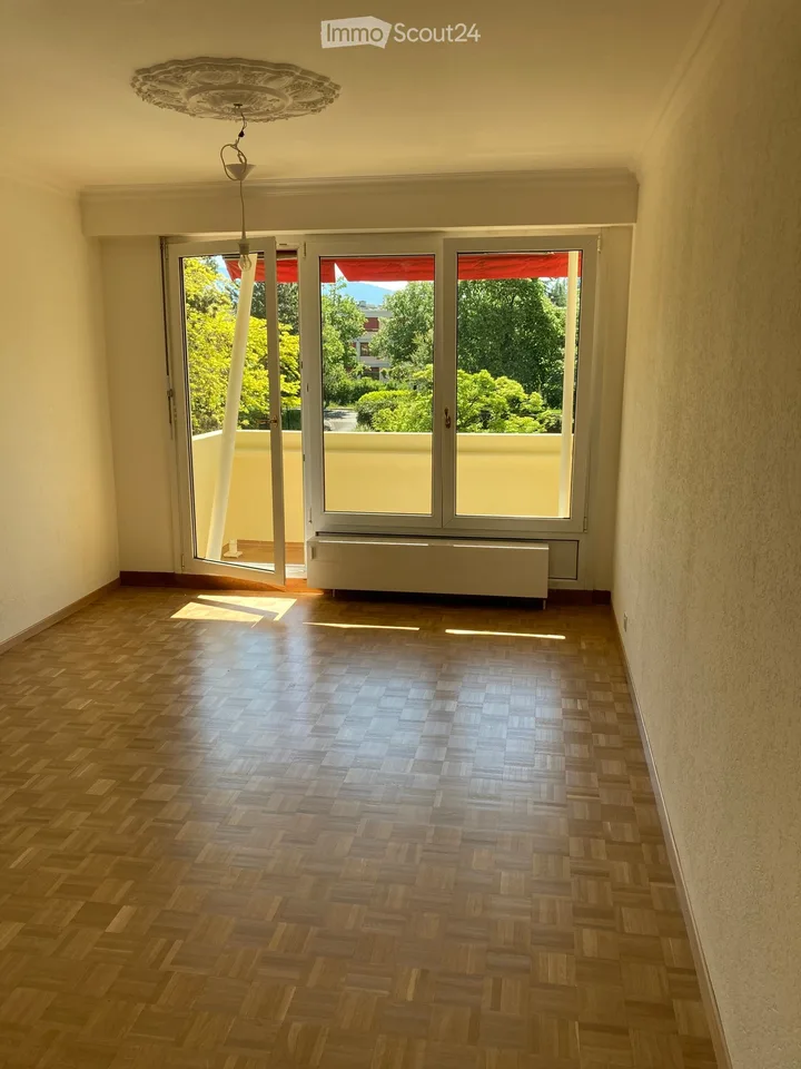 À louer — lumineux 3 pièces de 51 m² avec balcon dans la résidence Appolo, à Thônex