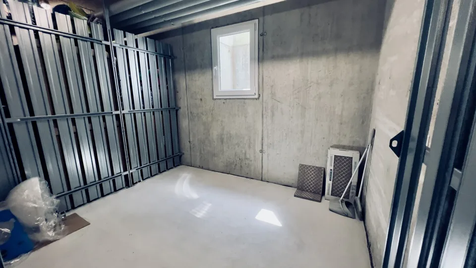 Modern and Bright 2.5-Room Apartment with Large Terrace in Gravesano