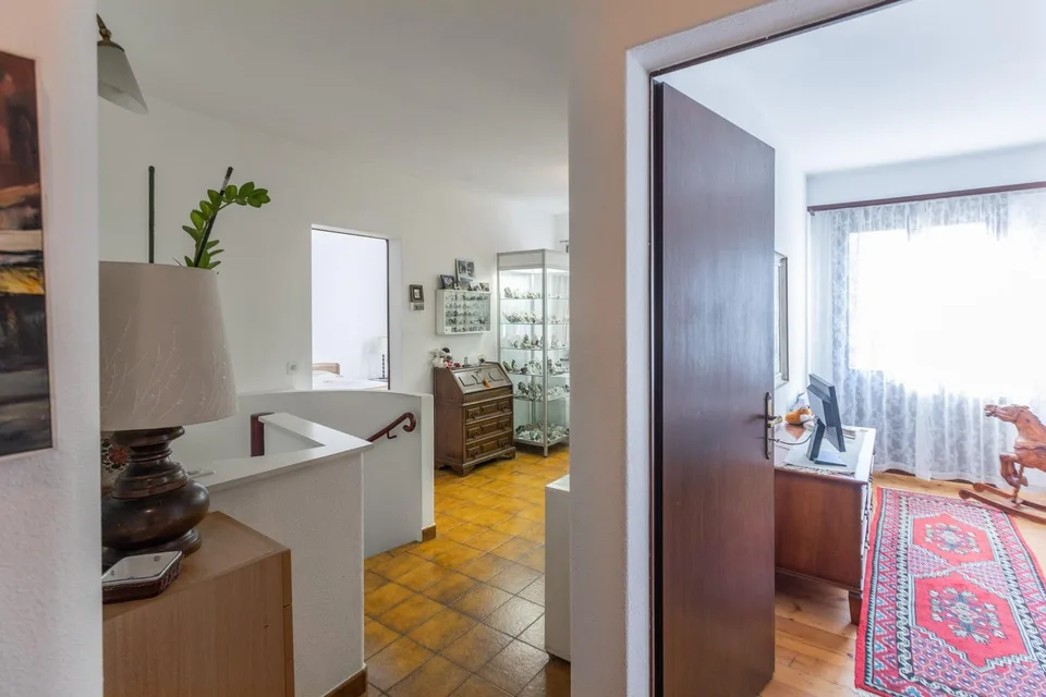 SPLENDIDA CASA DI 3.5 LOCALI CON TERRAZZE A PONTE TRESA