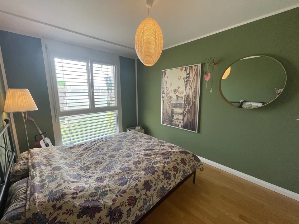 Schönes Apartment 3.5 mit großer Terrasse und 2 Parkplätzen