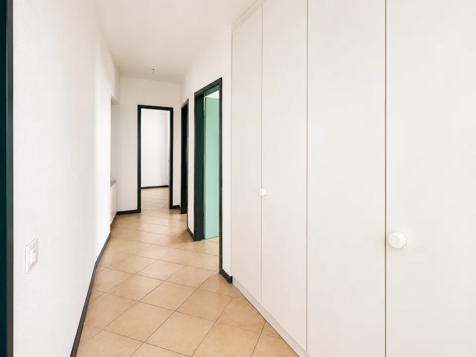RIVERA - AFFITTASI SPAZIOSO 3.5 LOCALI CON TERRAZZA