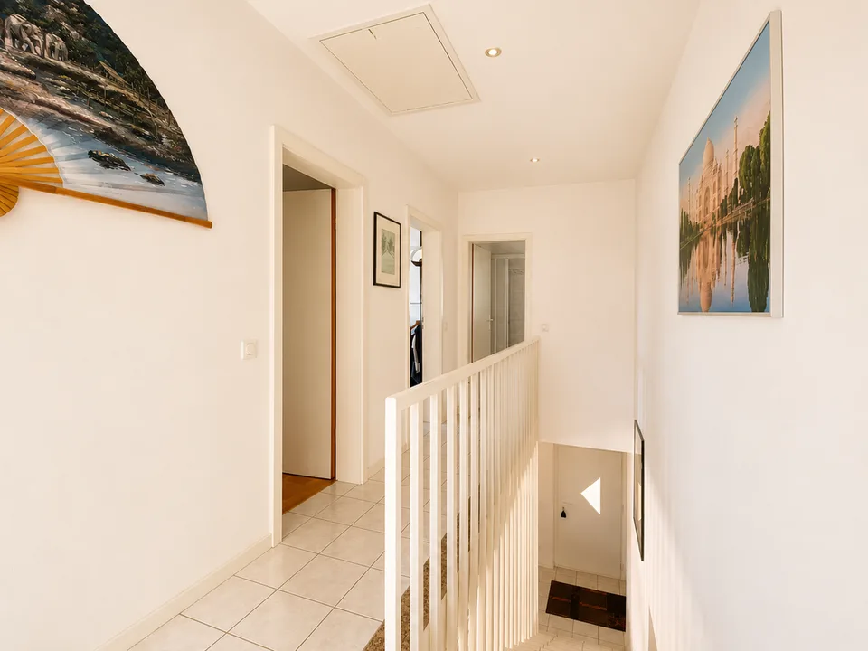 VACALLO - BRIGHT PROPERTY WITH PRIVATE GARDEN FOR SALE